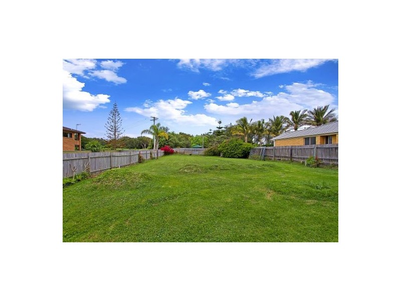 14 Grandview Sreet, Shelly Beach NSW 2261