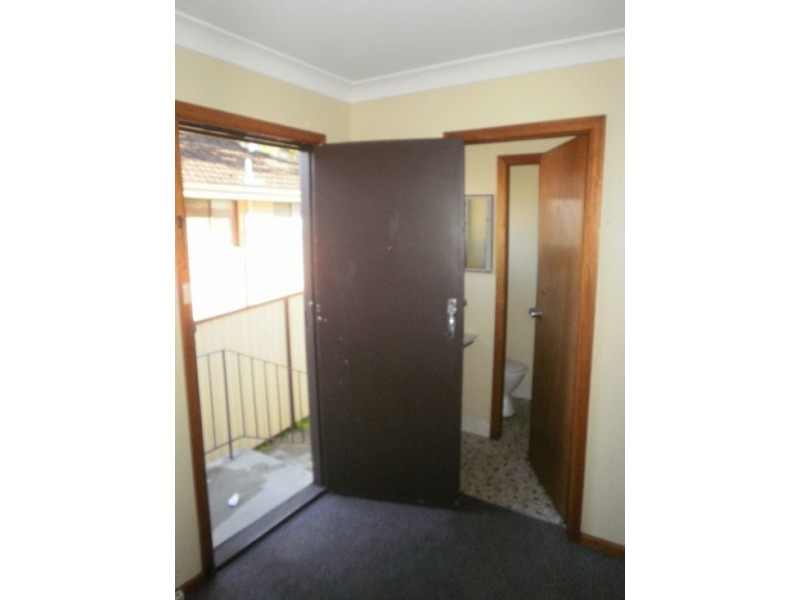 2/120  Wallarah Road, Gorokan NSW 2263