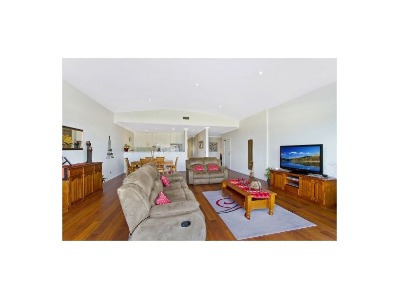 10/81-83 Ocean Parade, The Entrance NSW 2261