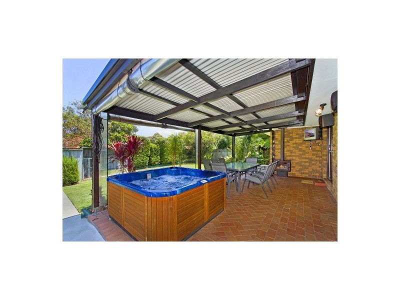 18 Kula Close, Buff Point NSW 2262