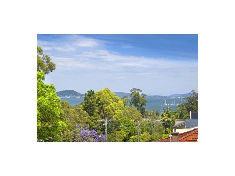 10/61 Donnison Street, Gosford NSW 2250