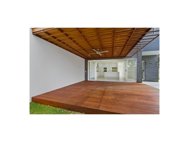 4 Harbour Street, Bateau Bay NSW 2261