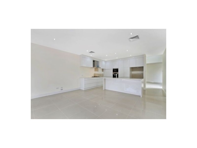 4 Harbour Street, Bateau Bay NSW 2261