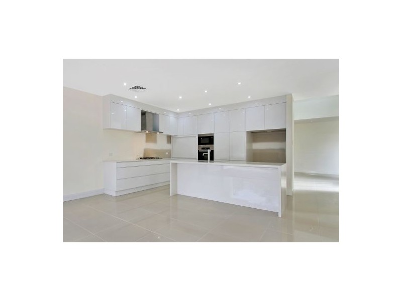 4 Harbour Street, Bateau Bay NSW 2261