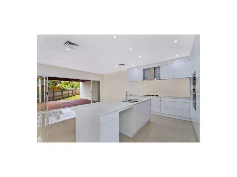 4 Harbour Street, Bateau Bay NSW 2261