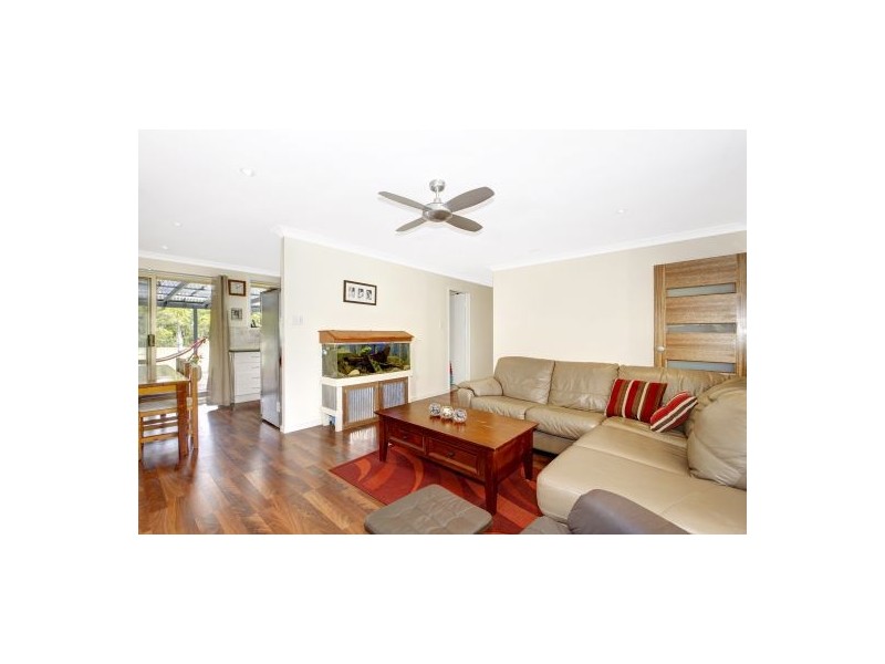 59 Lancaster Parade, Bateau Bay NSW 2261