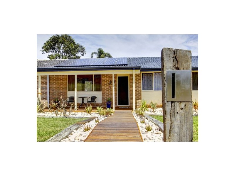 59 Lancaster Parade, Bateau Bay NSW 2261