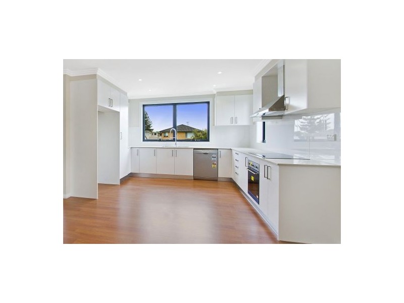 20 Leonard Street, The Entrance North NSW 2261