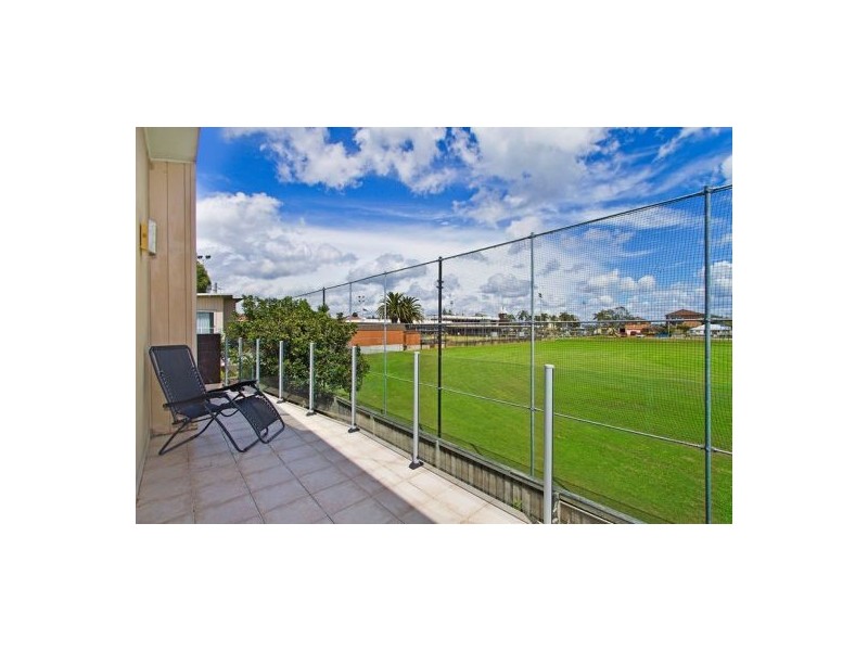 2/1 Benelong Street, The Entrance NSW 2261