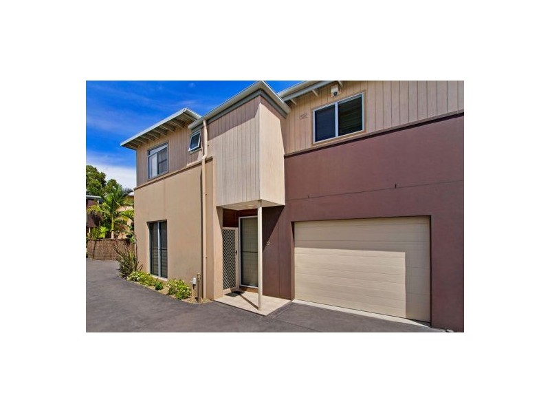 2/1 Benelong Street, The Entrance NSW 2261