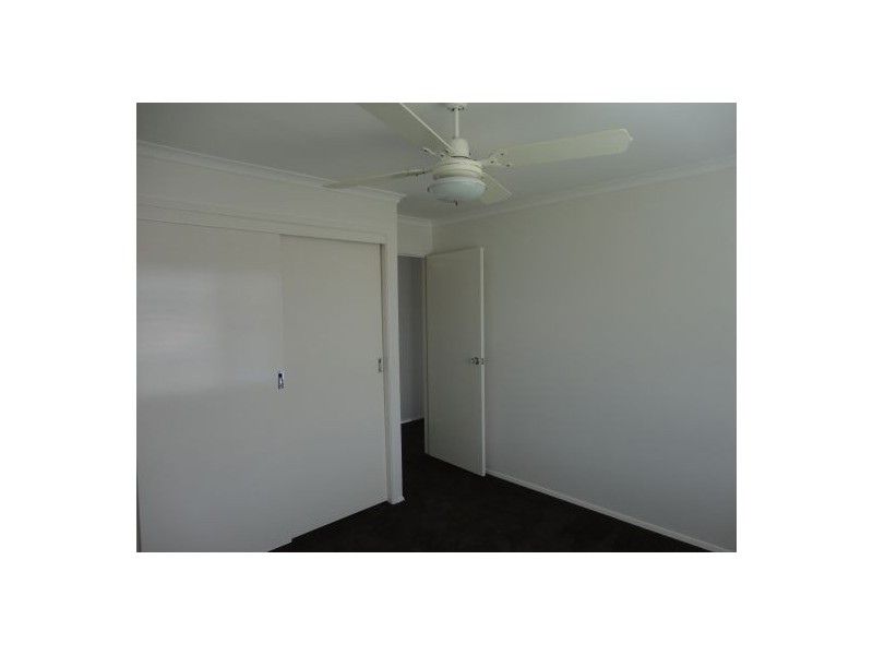 2/137  Ocean Parade, Blue Bay NSW 2261