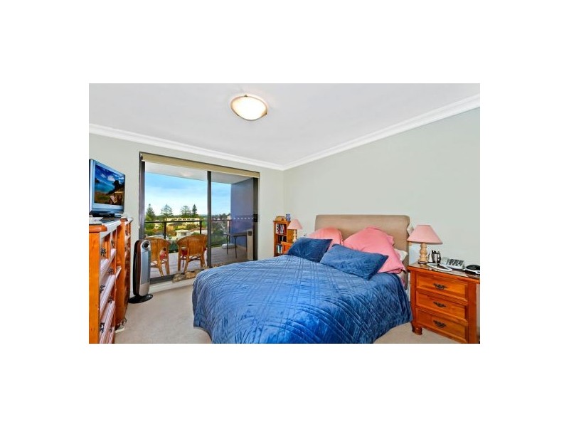 406/1-9 Torrens Ave, The Entrance NSW 2261
