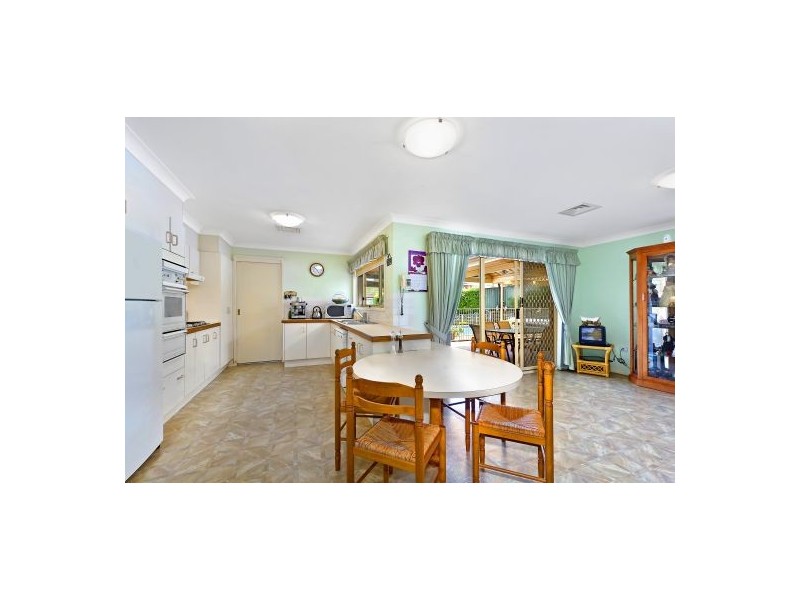14 Molsten Ave, Tumbi Umbi NSW 2261