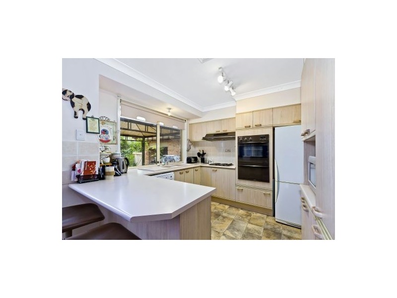 77 Bateau Bay Rd, Bateau Bay NSW 2261