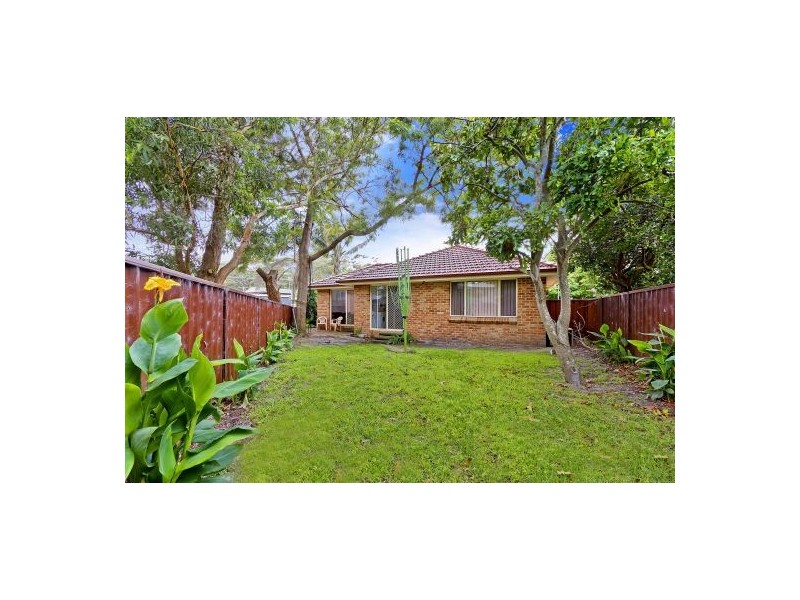 77 Bateau Bay Rd, Bateau Bay NSW 2261