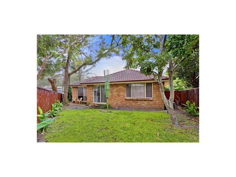 77 Bateau Bay Rd, Bateau Bay NSW 2261