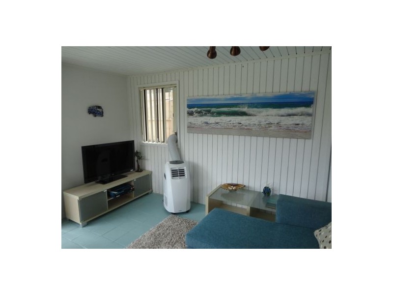 37  Hutton Road, The Entrance North NSW 2261
