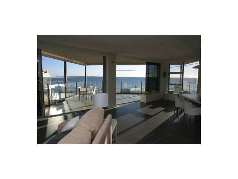 3/90 Ocean Pd, The Entrance NSW 2261