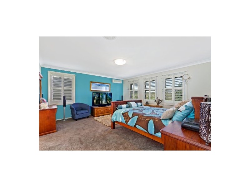 33 Greenwich Pl, Mardi NSW 2259