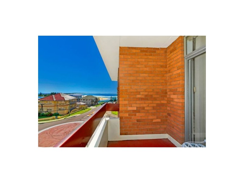 11/55 Ocean Pd, The Entrance NSW 2261