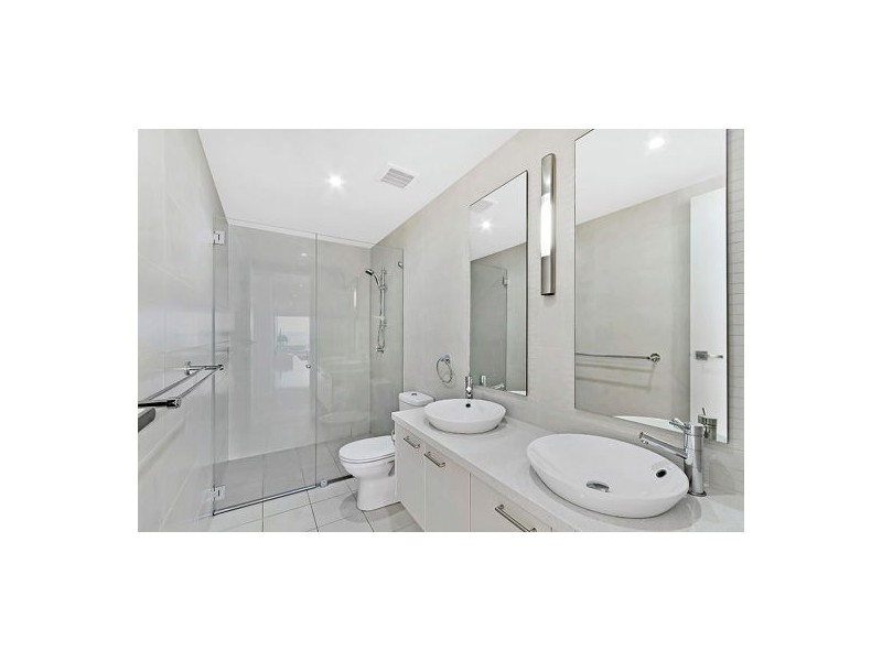 2/1 Hutton Road, The Entrance North NSW 2261