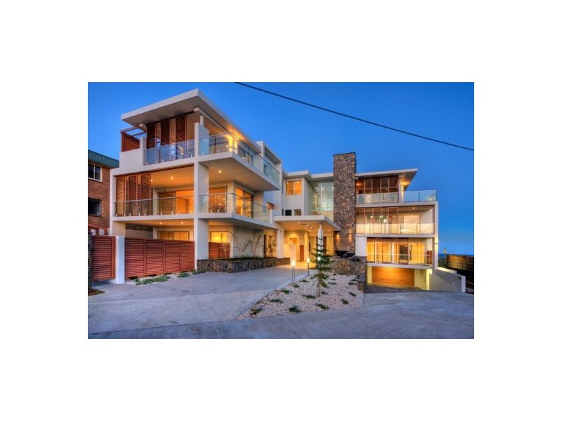 2/1 Hutton Road, The Entrance North NSW 2261