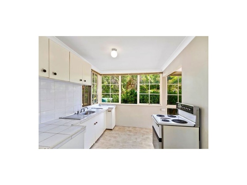 30 Leonard Ave, Toukley NSW 2263
