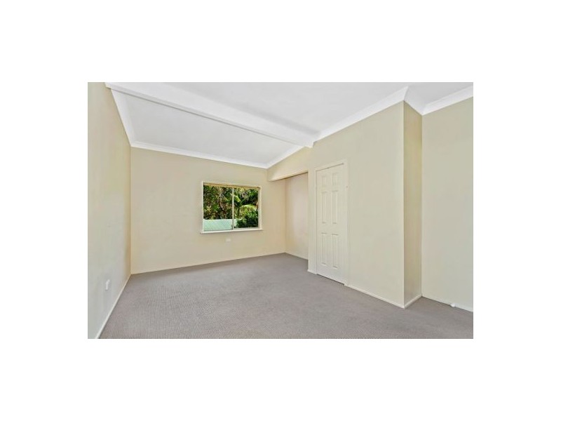 30 Leonard Ave, Toukley NSW 2263