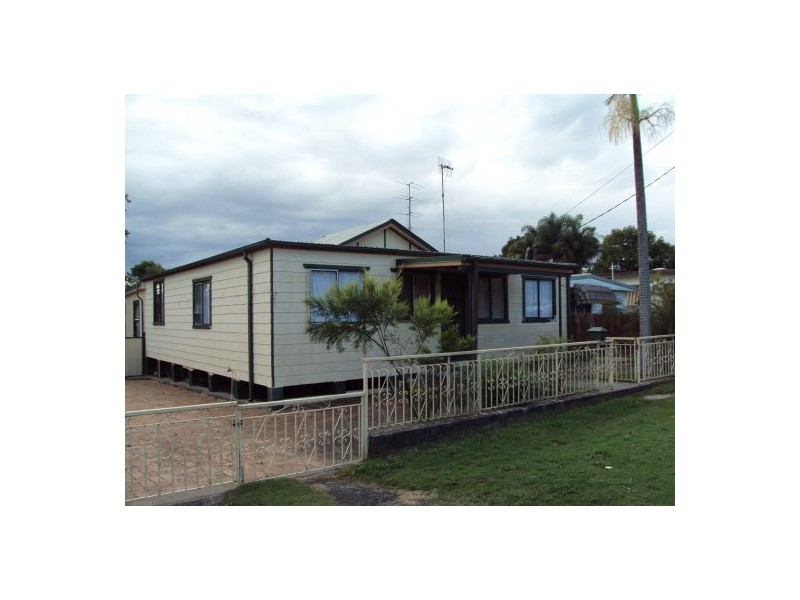 1/4 Campbell Avenue, The Entrance NSW 2261