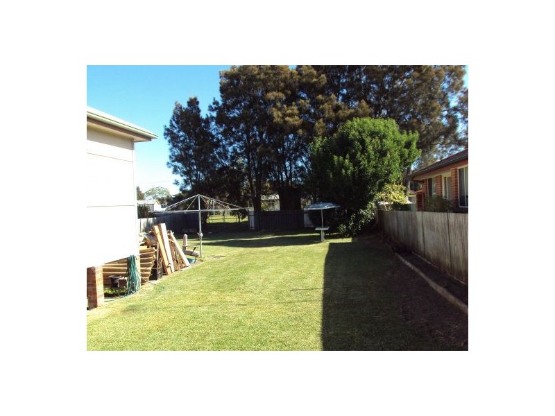 11 Mcgirr Avenue, The Entrance NSW 2261