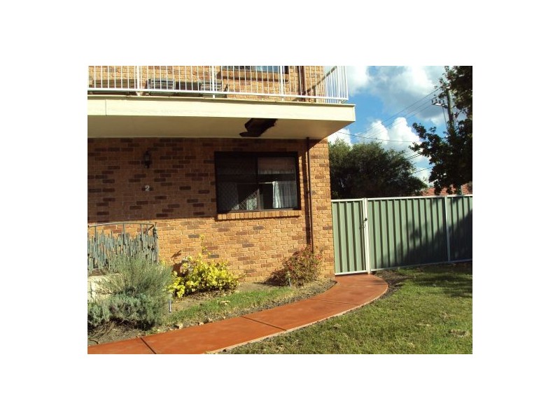 2a Melaleuca Avenue, Killarney Vale NSW 2261