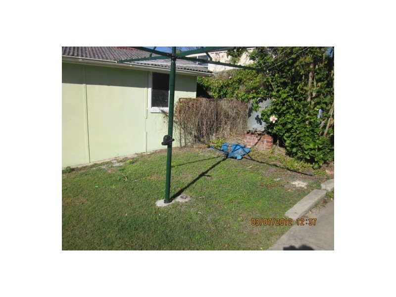 86 Bay Rd, Toowoon Bay NSW 2261