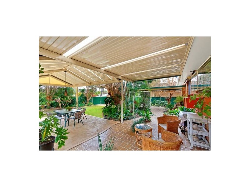 8 Neale Street, Long Jetty NSW 2261