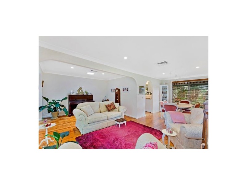 8 Neale Street, Long Jetty NSW 2261