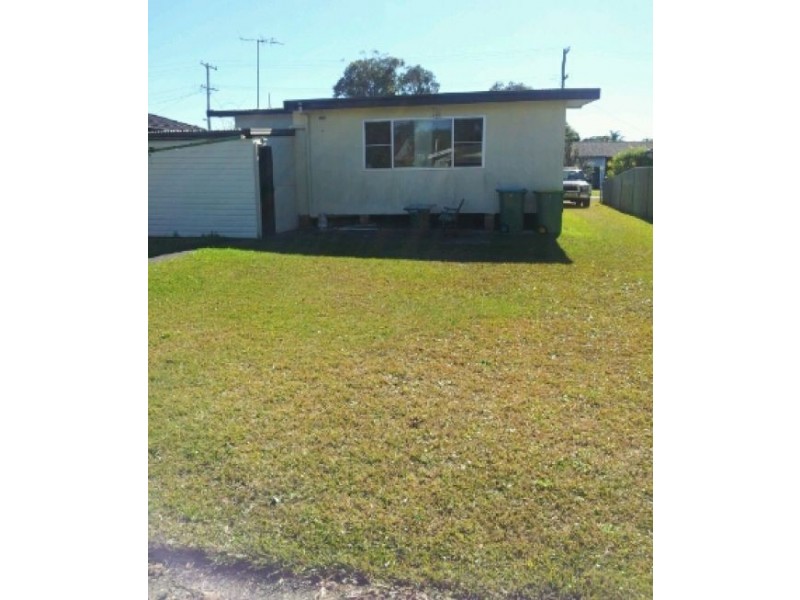 11 Glenlake Avenue, Toukley NSW 2263