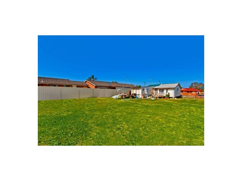 88 Thompson Street, Long Jetty NSW 2261