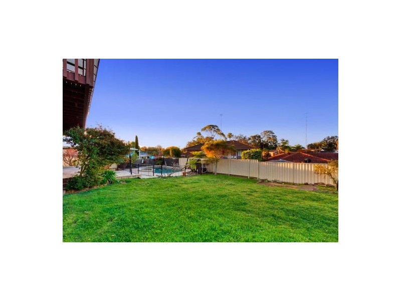 10 Waikiki Close, Killarney Vale NSW 2261