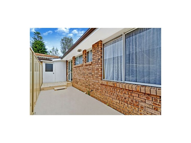 2/2 Yamba Street, The Entrance NSW 2261