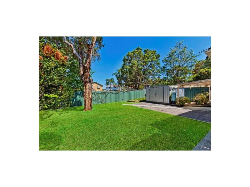 13 Montah Avenue, Berkeley Vale NSW 2261