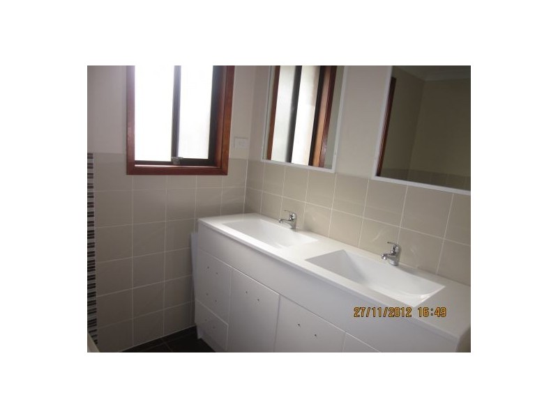 35 Boomerang Rd, The Entrance NSW 2261