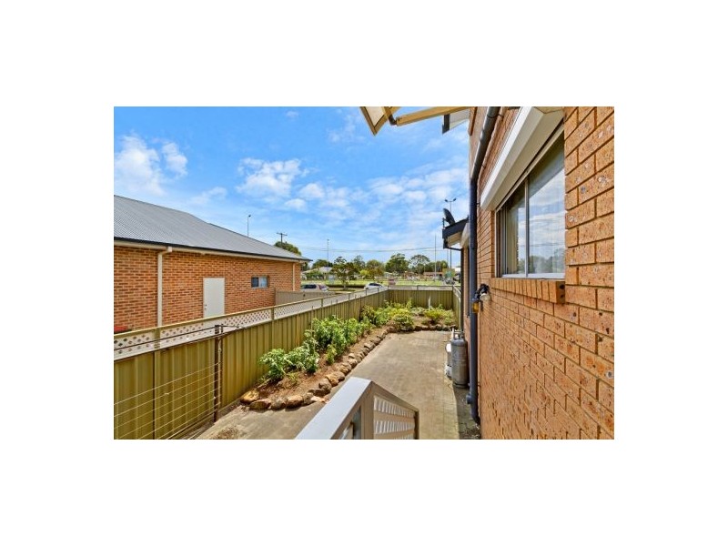 4/46 Natuna Avenue, Budgewoi NSW 2262