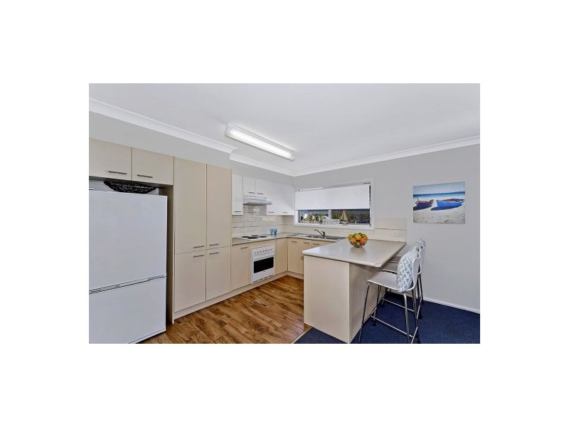 34 Wilfred Barrett Drive, The Entrance North NSW 2261