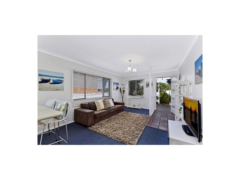 34 Wilfred Barrett Drive, The Entrance North NSW 2261