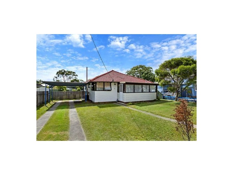 32 Farrar Road, Killarney Vale NSW 2261
