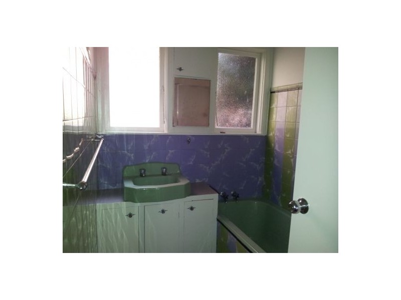 86 Bay Road, Toowoon Bay NSW 2261