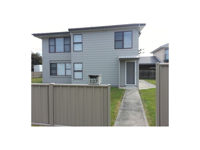 2/137 Ocean Pde, Blue Bay NSW 2261