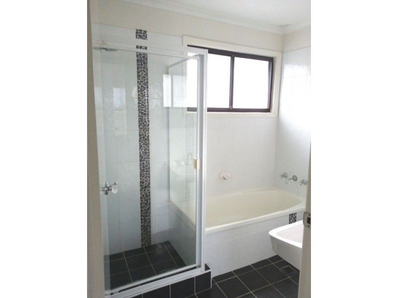 2/137 Ocean Pde, Blue Bay NSW 2261