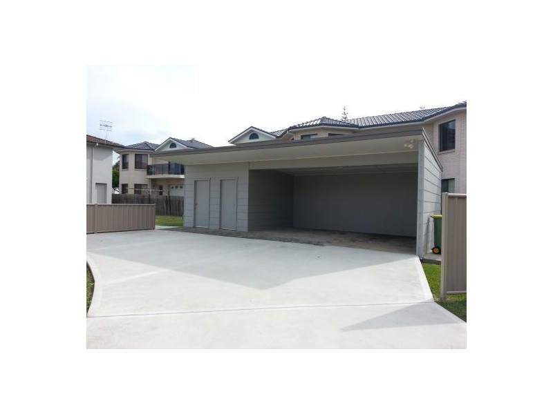 2/137 Ocean Pde, Blue Bay NSW 2261