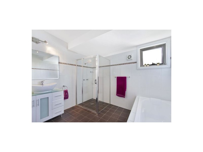 2/1 Benelong St, The Entrance NSW 2261