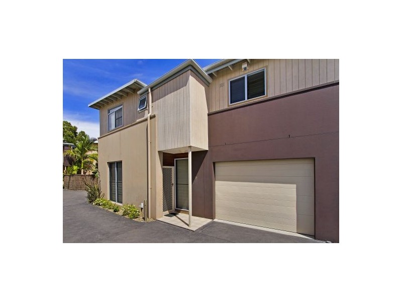2/1 Benelong St, The Entrance NSW 2261